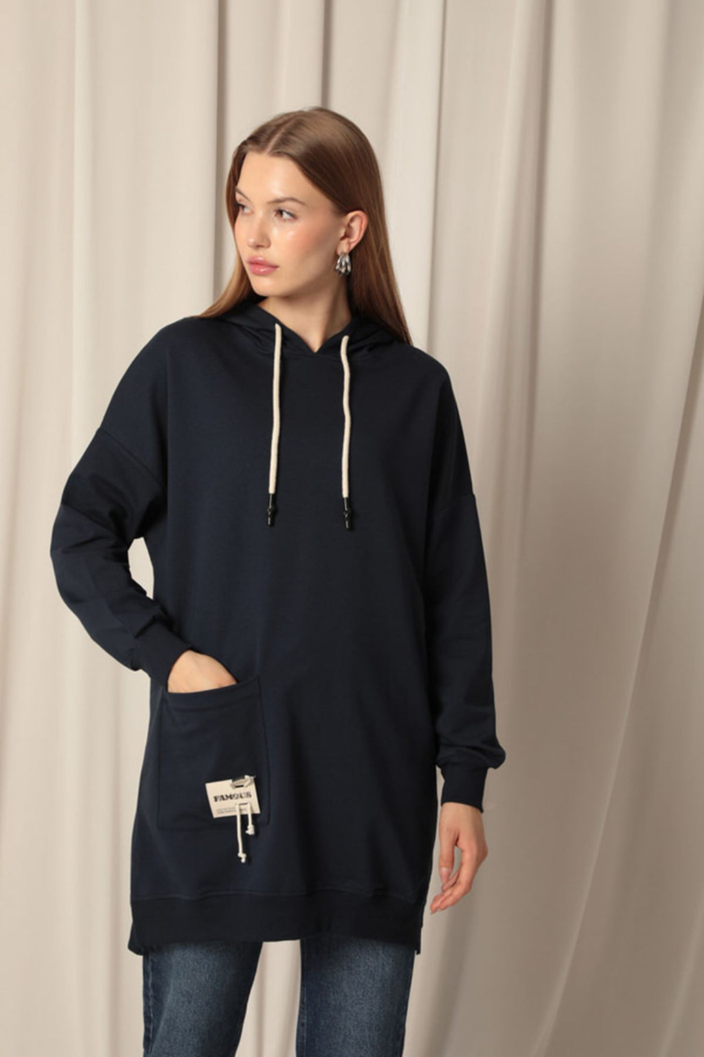 İki İplik Kumaş Armalı Kapüşonlu Kadın Lacivert Tunik Sweat