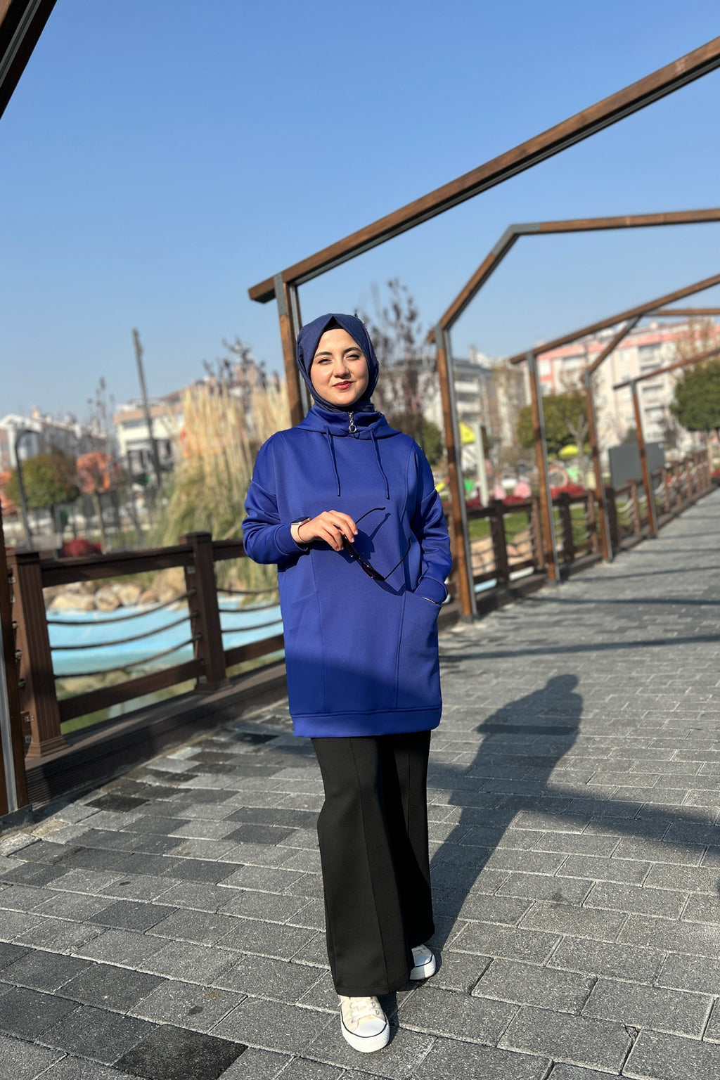 Boğazı Fermuar Detaylı Sweat Saks