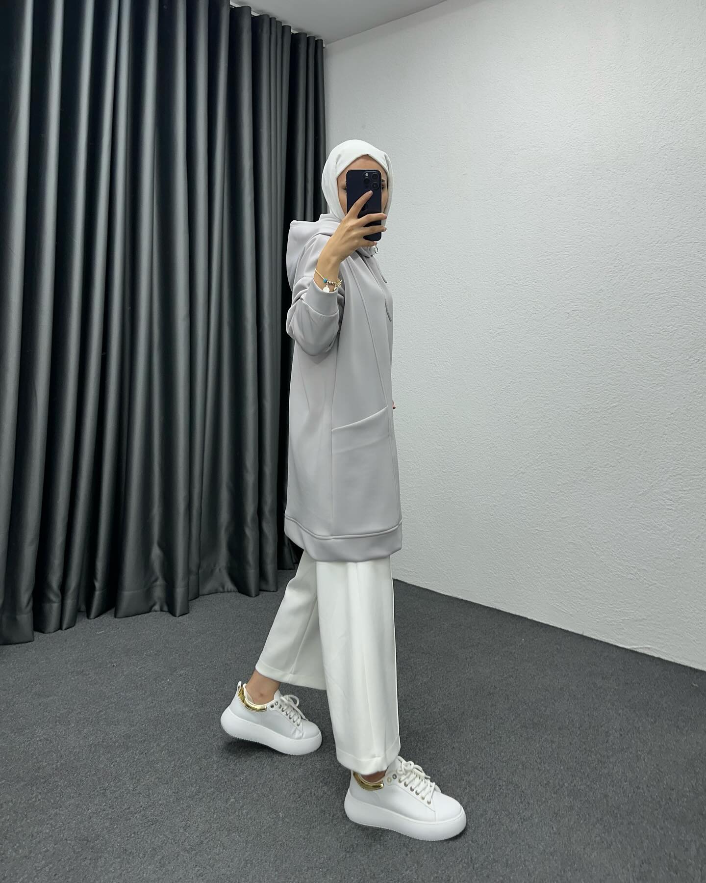 Boğazı Fermuar Detaylı Sweat Gri