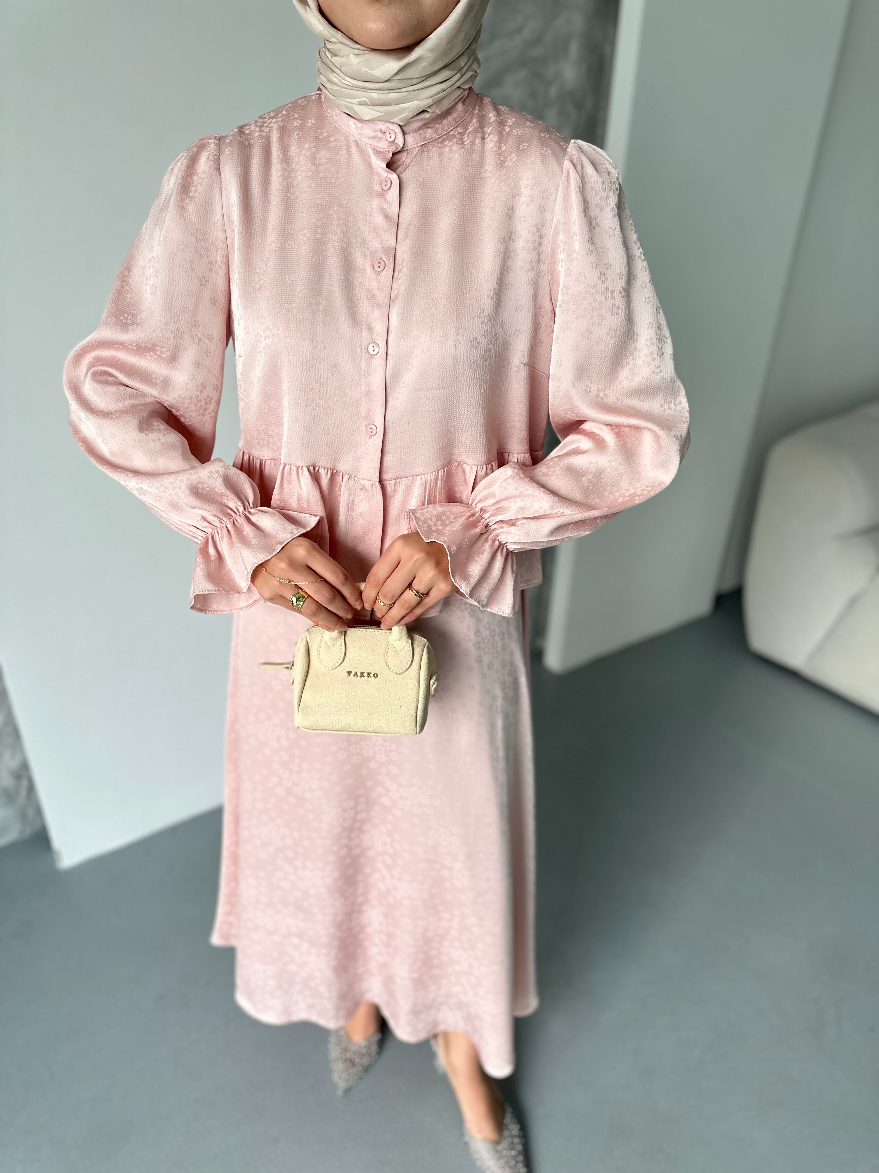 Elizan Kendinden Desenli Önü Düğmeli Saten Takım - Pudra