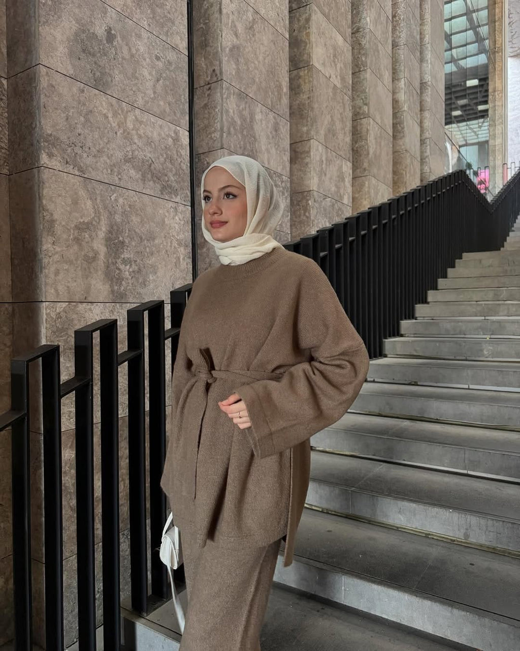 Sıcak Kahve Tonlarında Triko Takım