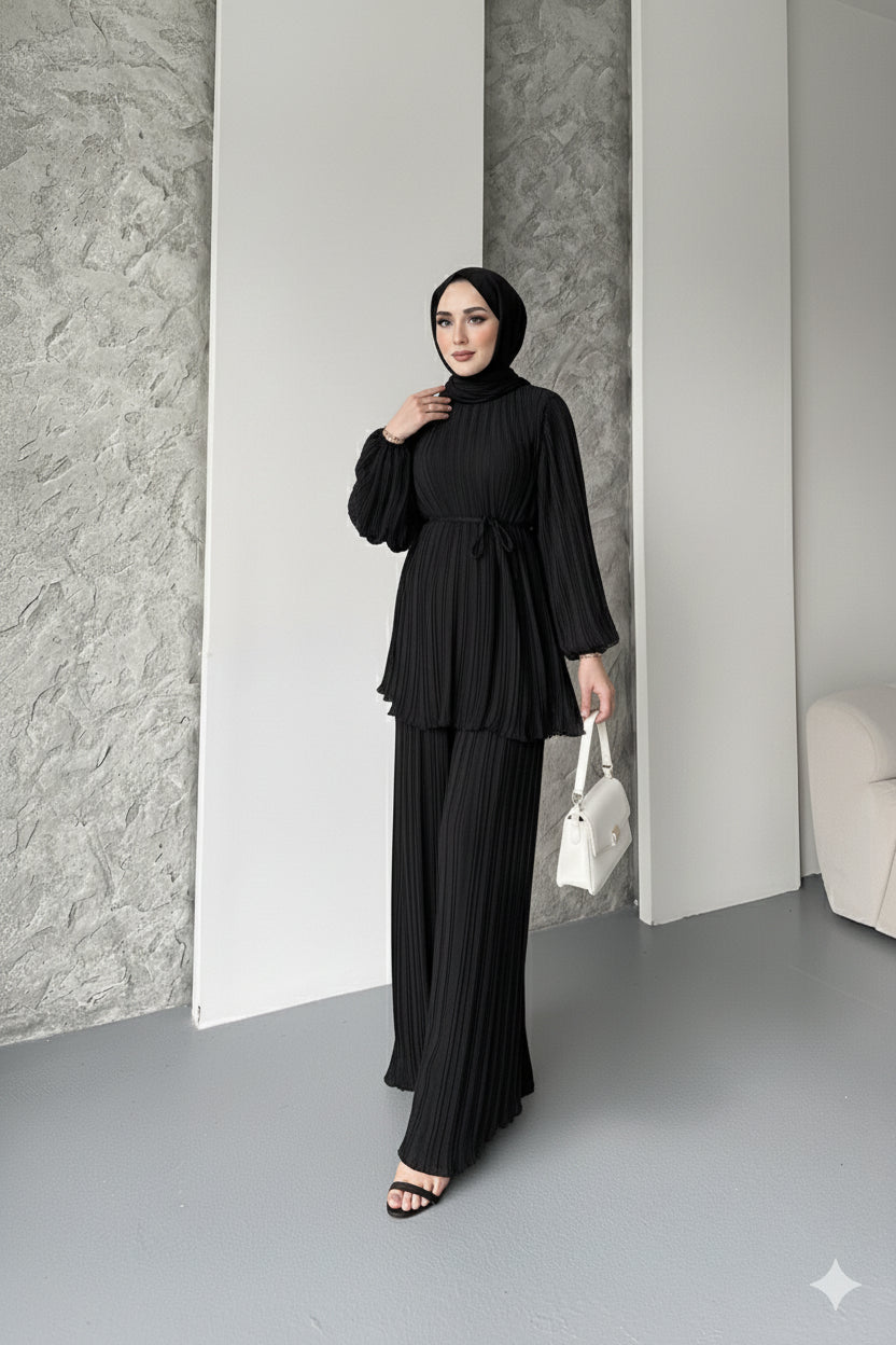 Tuana Piliseli Takım - Siyah