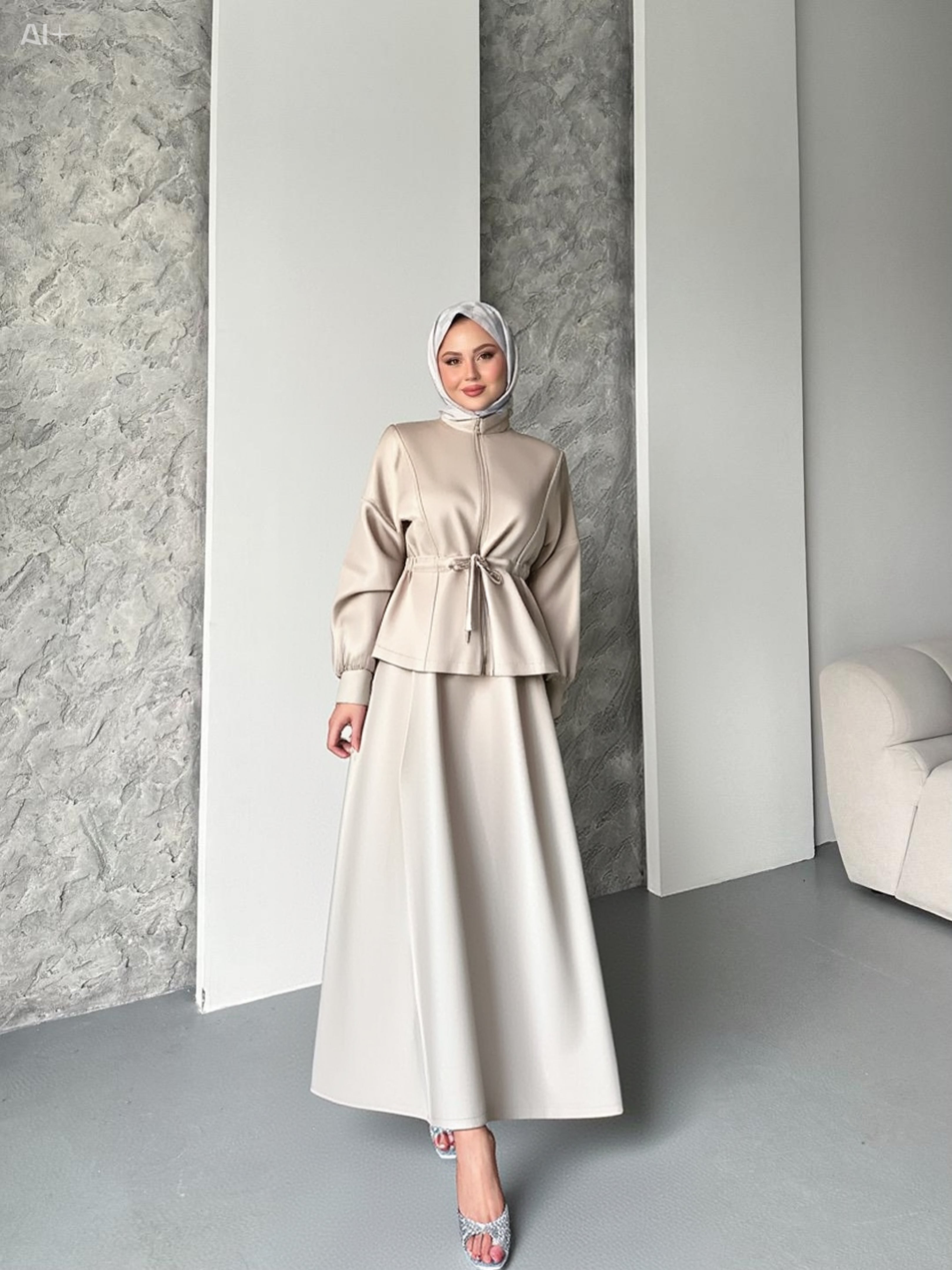 Bel Büzgülü Etekli Scuba Takım Taş