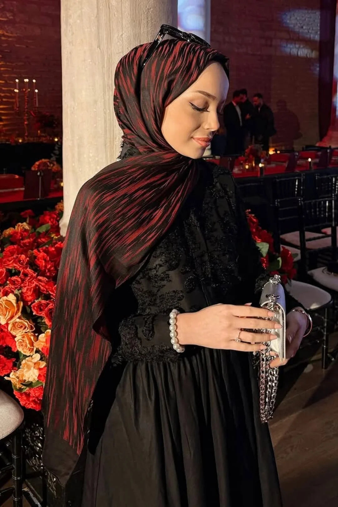 Selis Desen Çift Taraflı Şal Siyah - Bordo