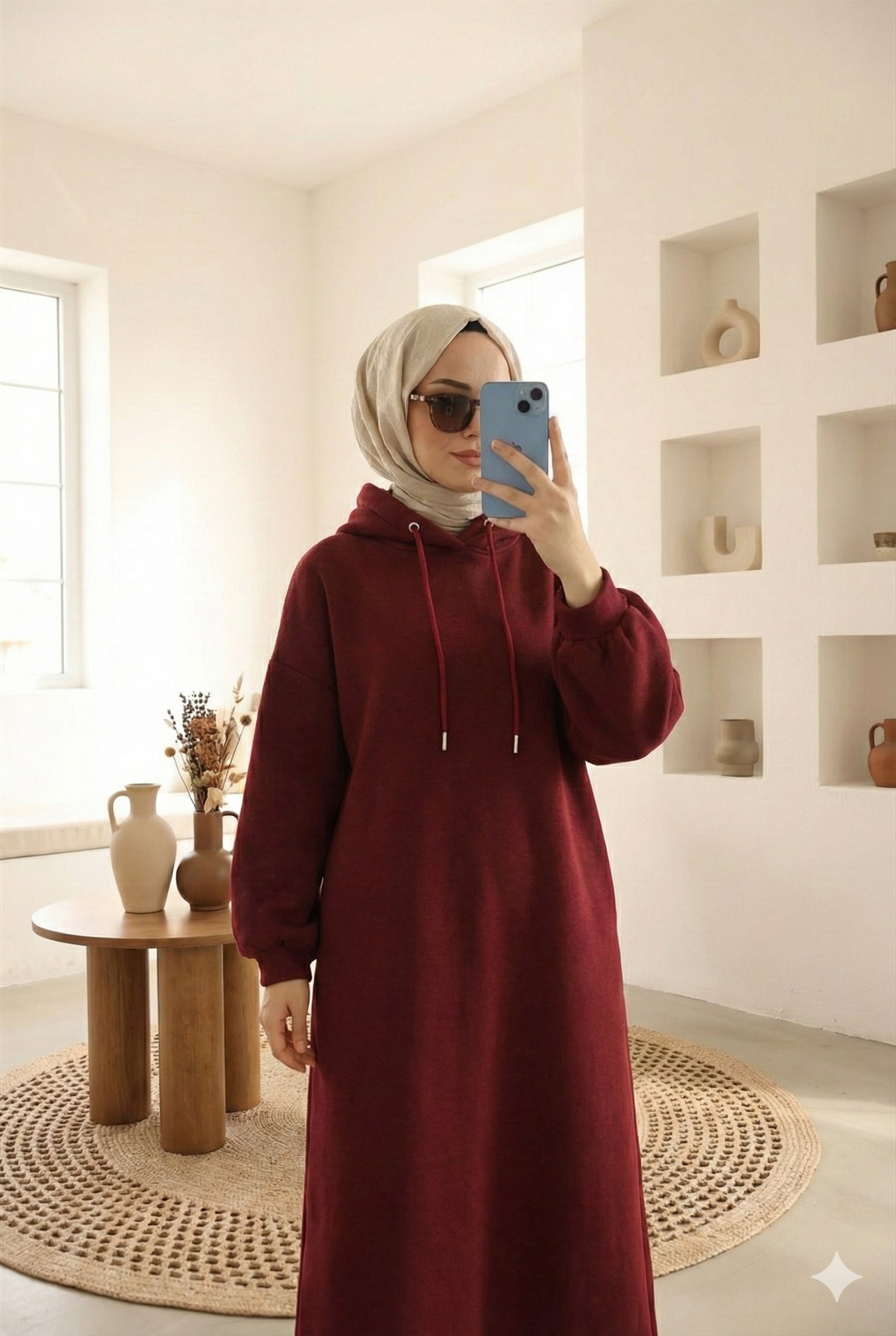 Kemerli Kapüşonlu Polar Elbise Bordo