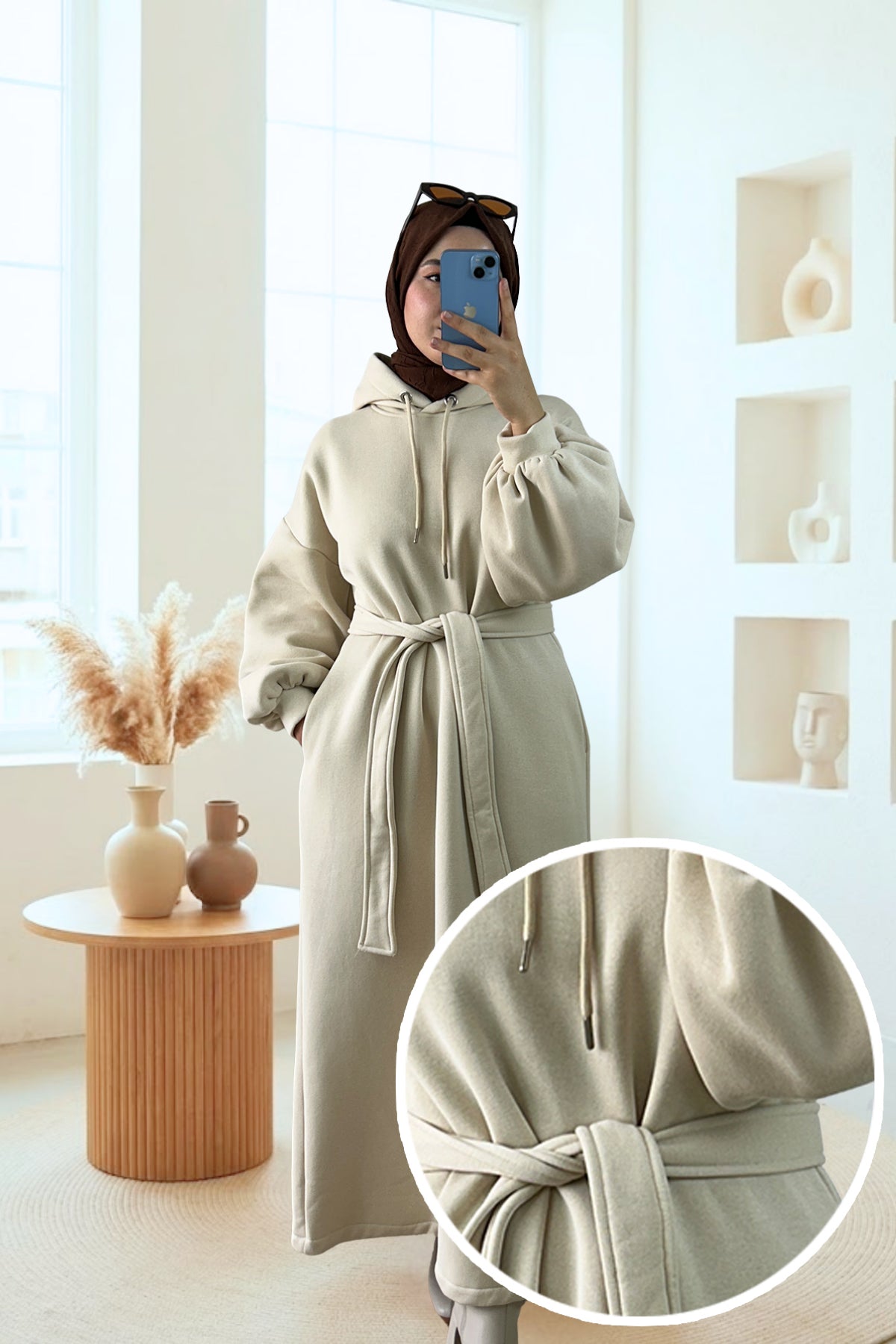 Kemerli Kapüşonlu Polar Elbise Krem